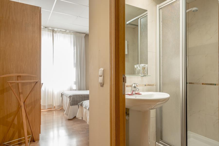 Hotel Casa Jacinto Pamplona Burlada Exteriör bild